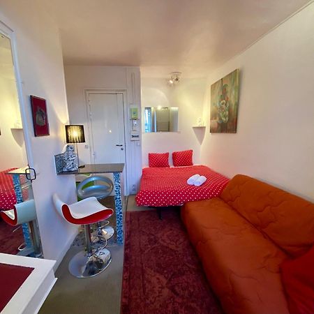 Studio Chic Paris Tour Eiffel Near Eiffel Tower 7Th Floor 外观 照片