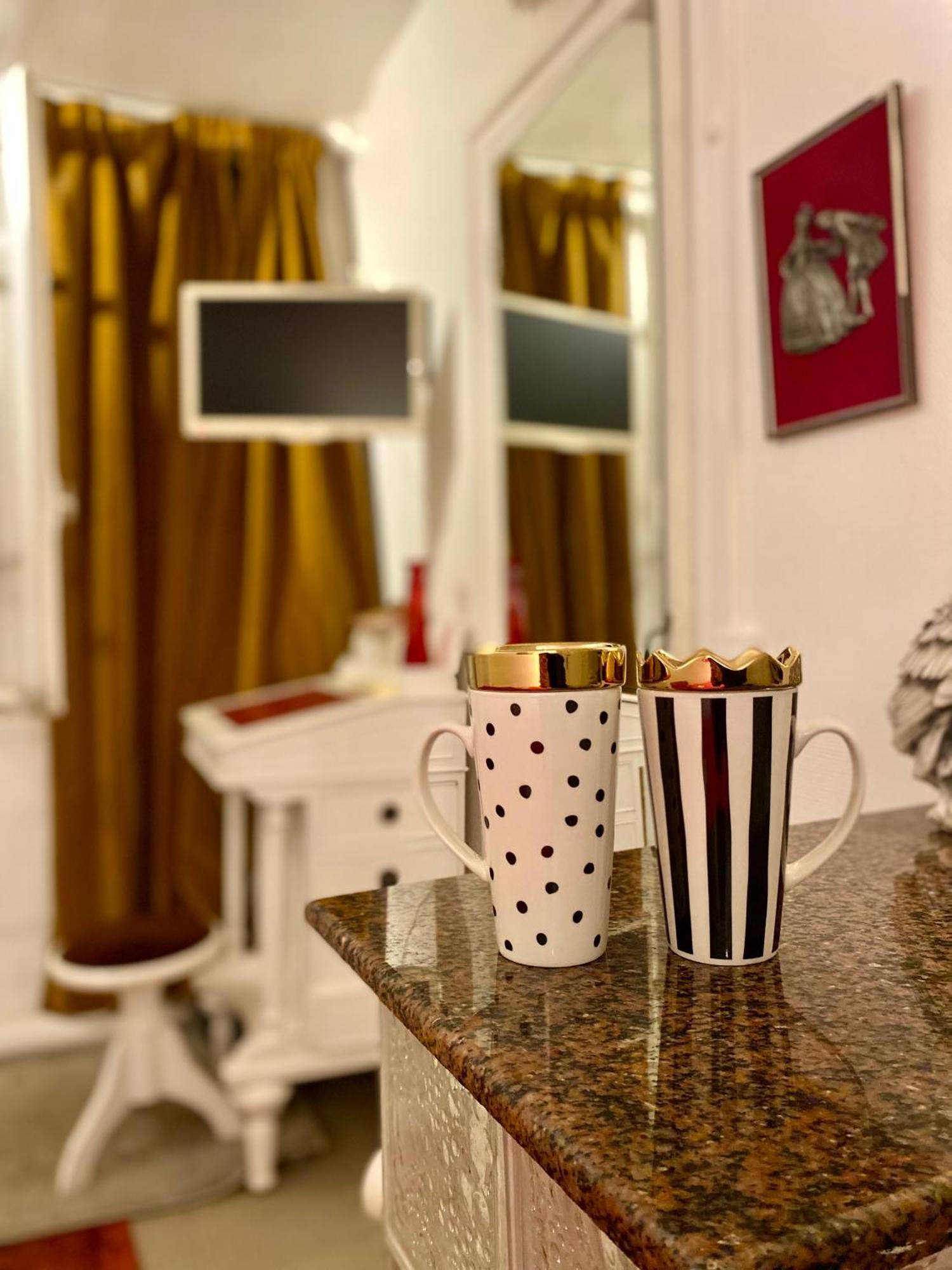 Studio Chic Paris Tour Eiffel Near Eiffel Tower 7Th Floor 外观 照片